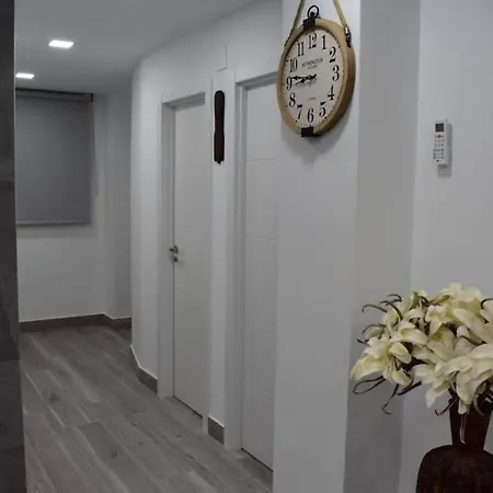 Precioso Apartamento Con Piscina En *